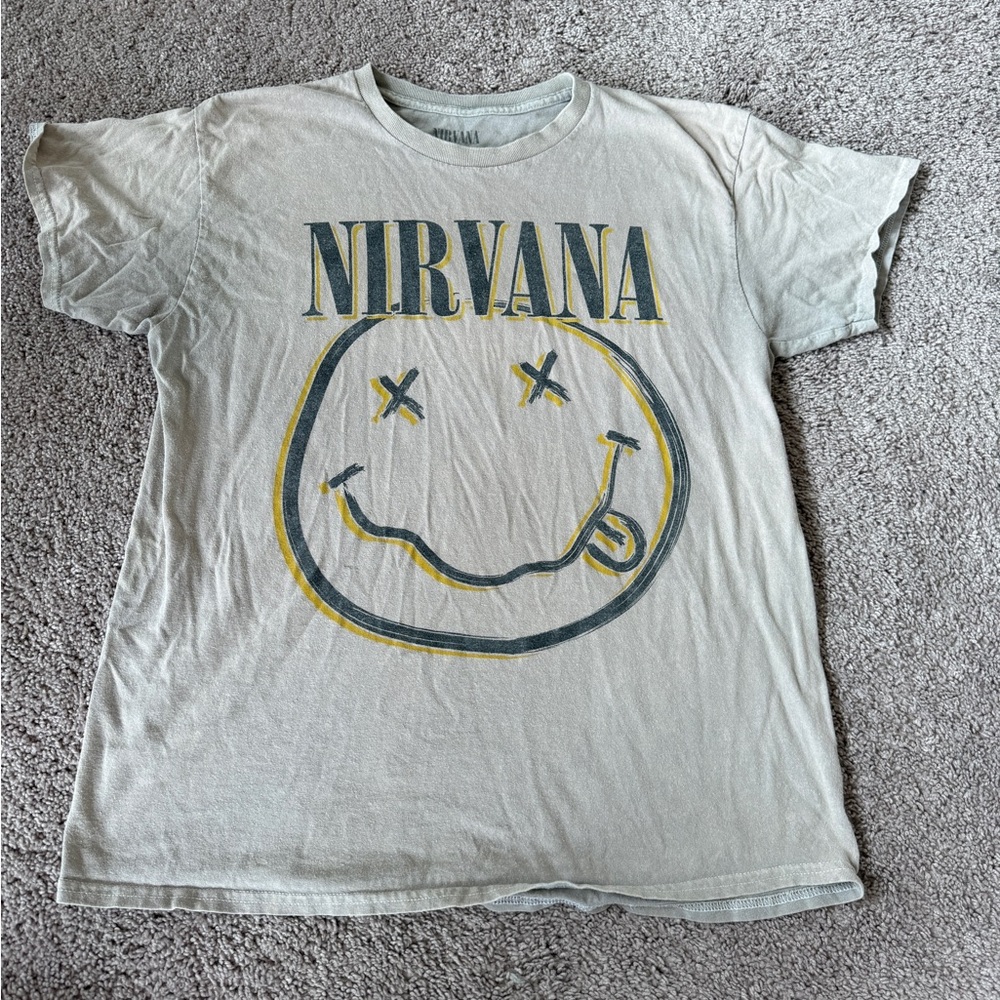NIRVANA graphic smiley face kahki Short Sleeve Tee 100% cotton